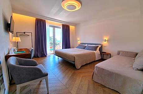 Superior Triple Room with Sea View