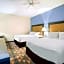 Days Inn by Wyndham Mackinaw City/Bridge