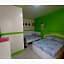 OYO 1048 Jomckayl Apartelle