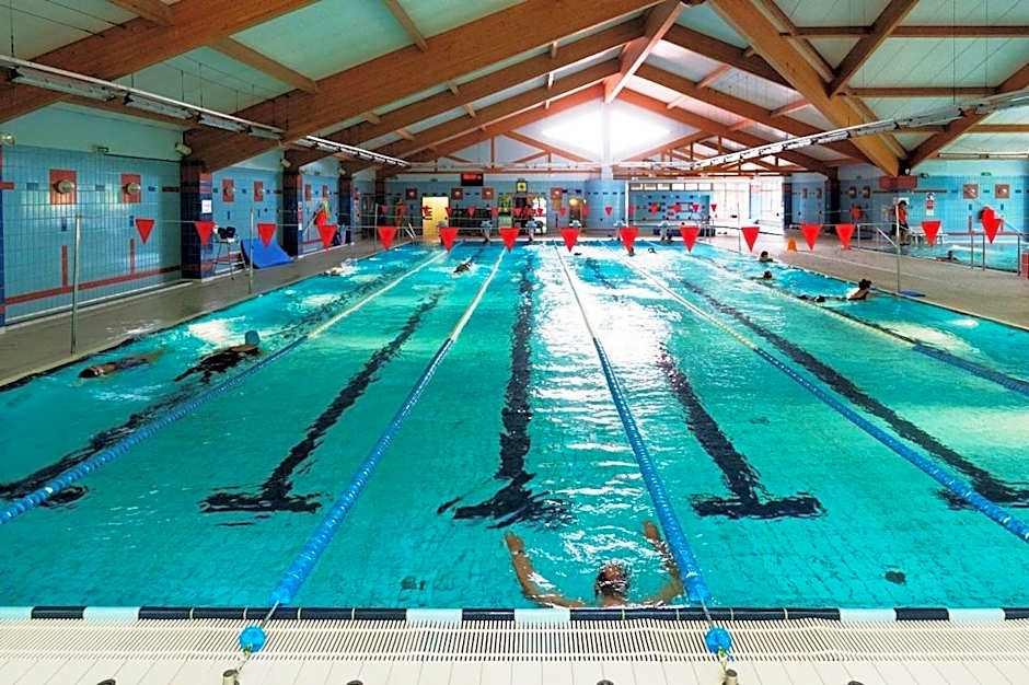 Stacja Nowa Gdynia Bed & Breakfast Aquapark