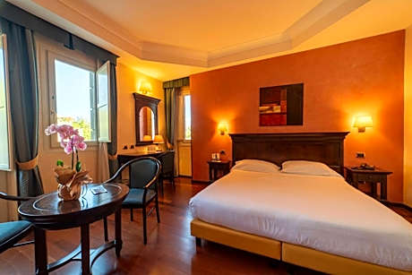 Hotel Teocrito
