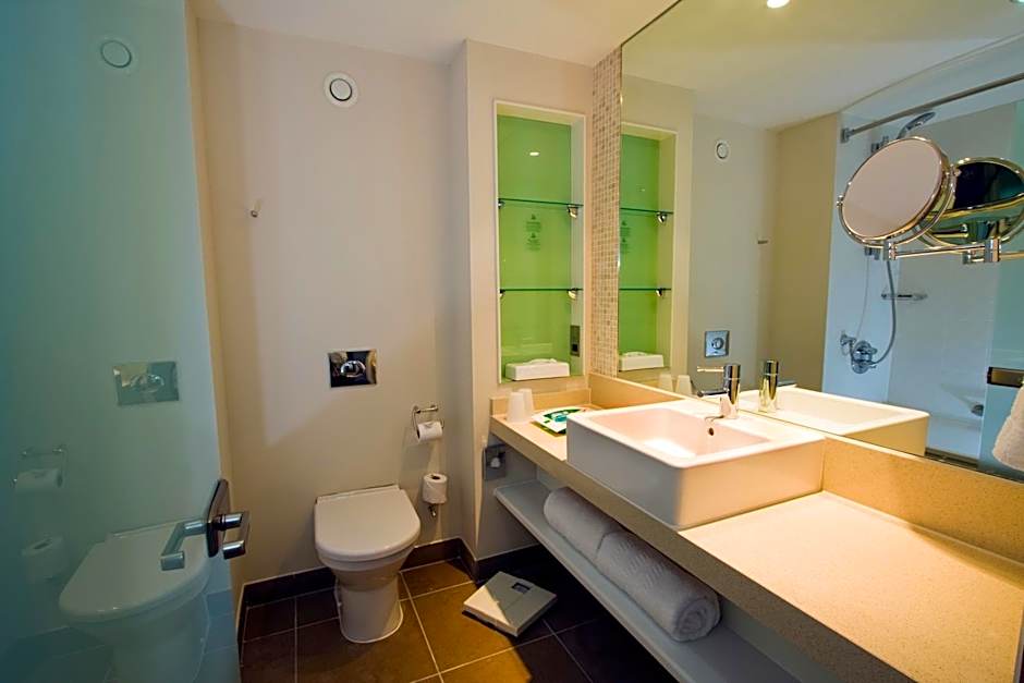 Holiday Inn Stevenage By IHG