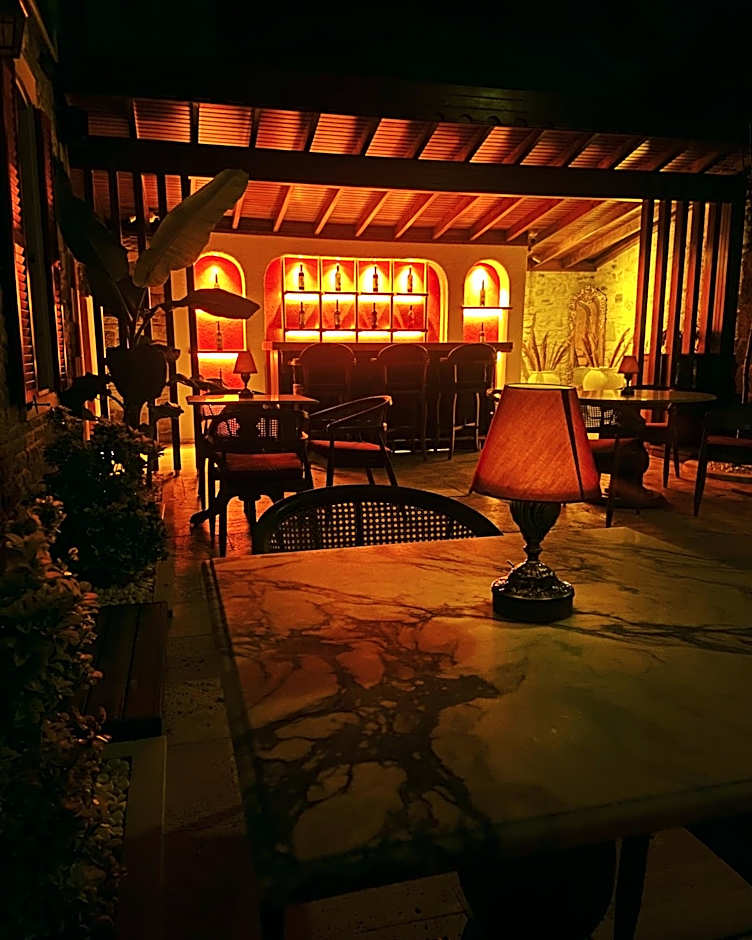 Dionysos 1789 Boutique Hotel