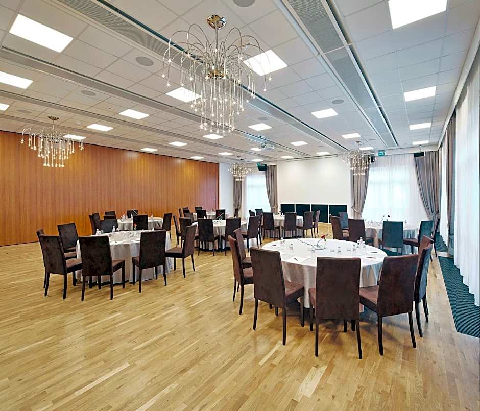 Rogner Hotel Tirana