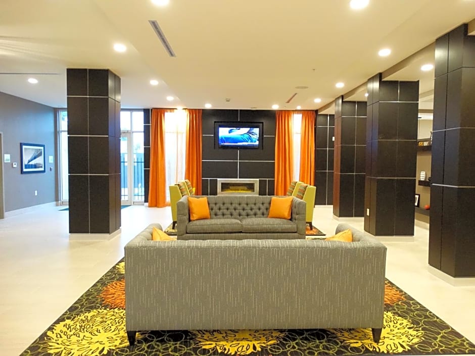 Holiday Inn Covington, an IHG Hotel