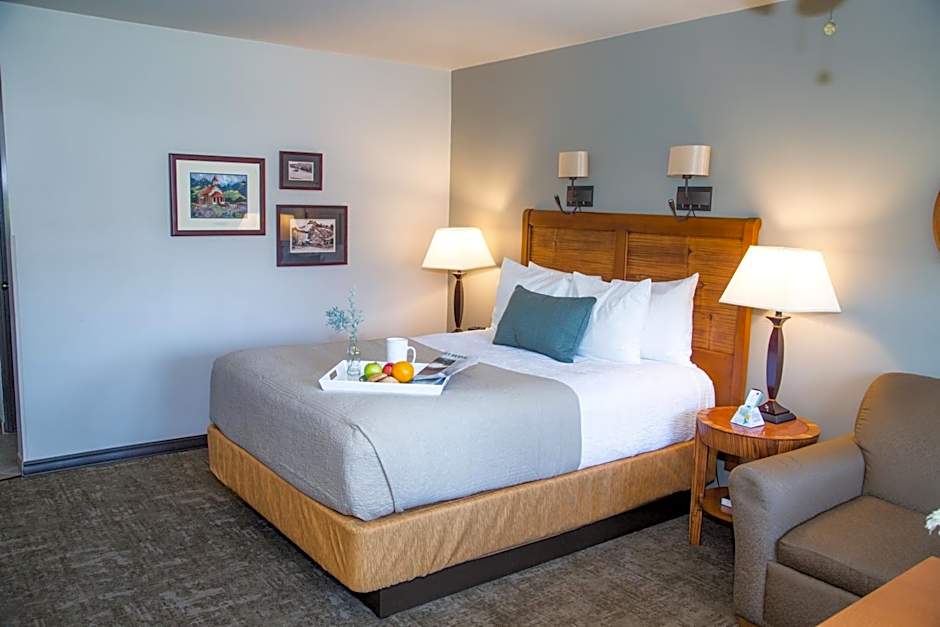 Photo 1 of 4 of Standard 1 Queen Bed