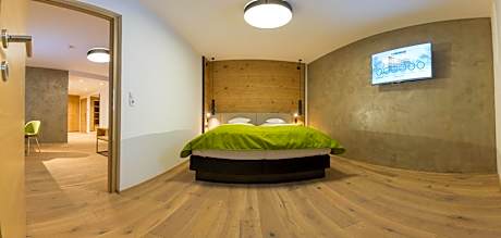 Deluxe Junior Suite