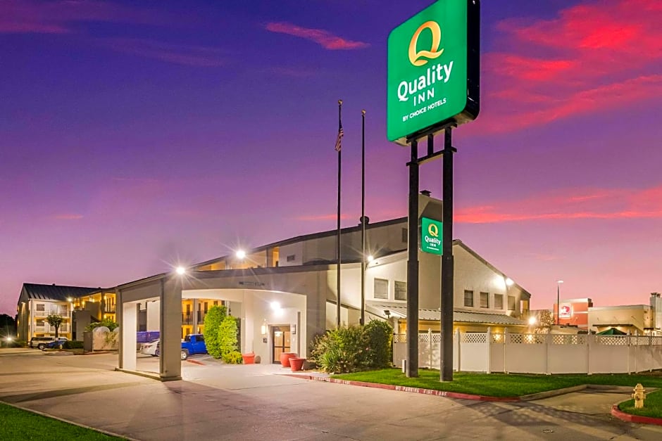 Quality Inn Tulsa Central