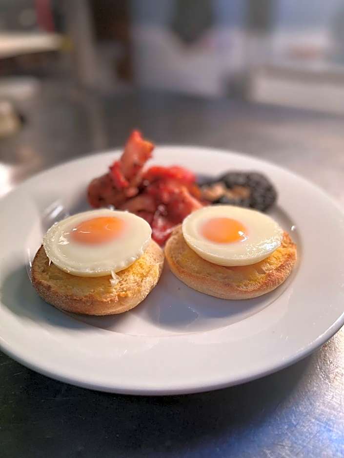 Riverbank Park MOTEL