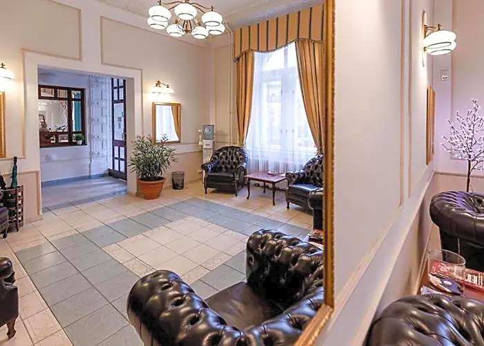 Hotel Ester