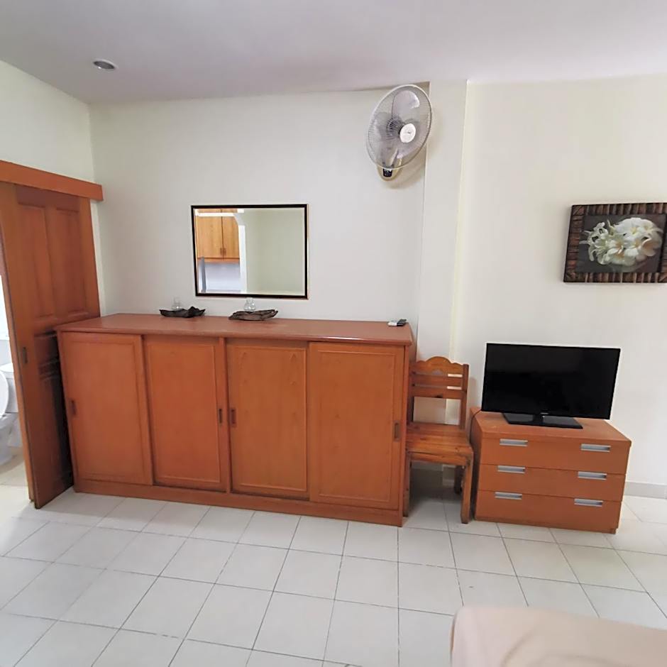 Happy Valley Pattaya