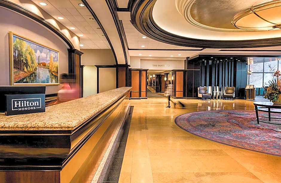 Amway Grand Plaza Hotel, Curio Collection by Hilton