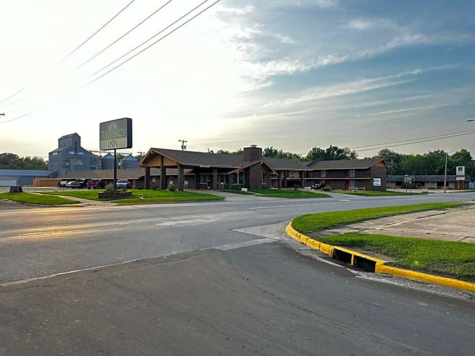 Regency Inn Iola