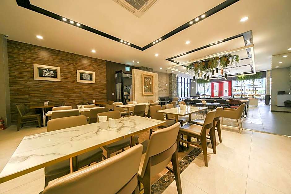 Gimpo Assem Hotel