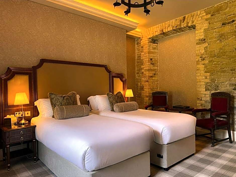 Kinnitty Castle Hotel