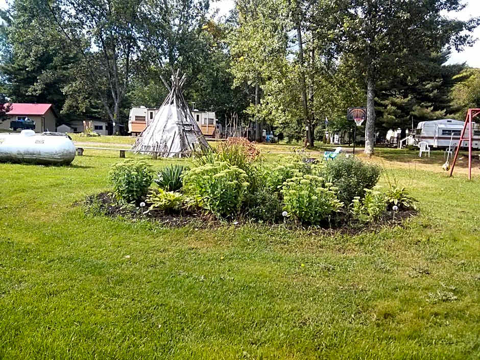 Marble Lake Lodge