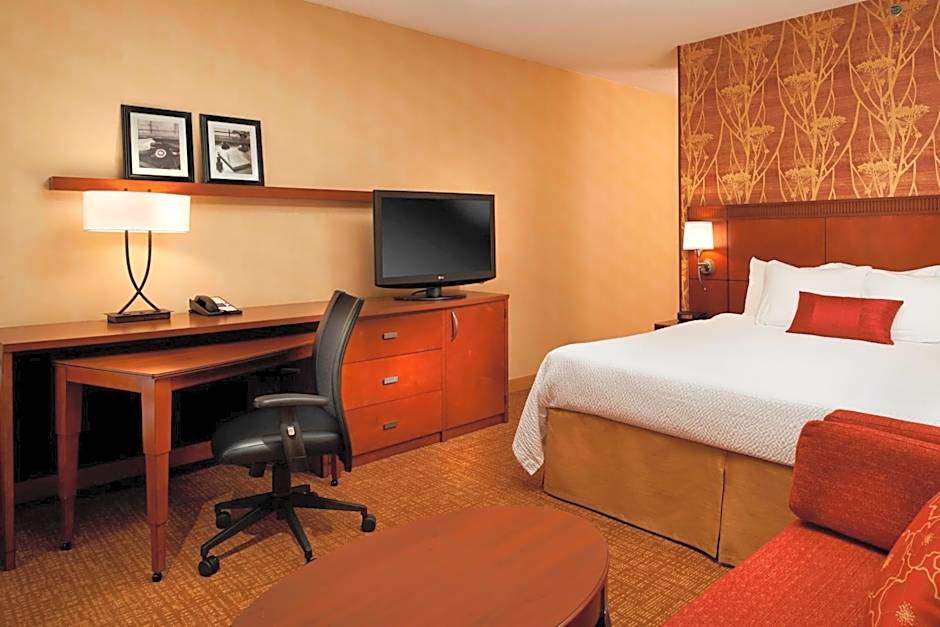Courtyard by Marriott Dayton South