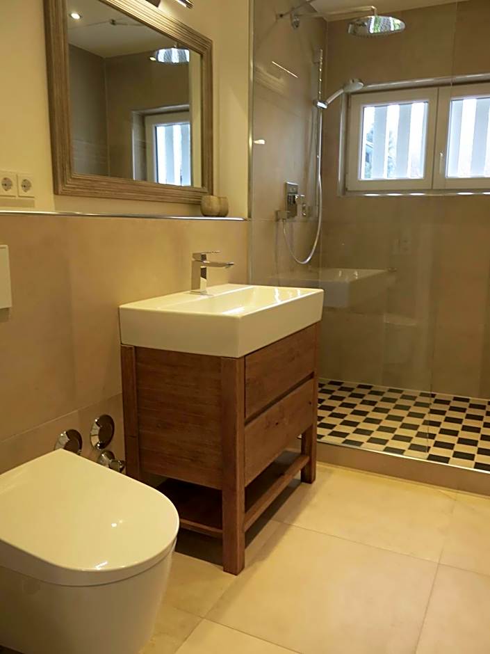 Alpenhof Garnihotel & Ferienwohnungen