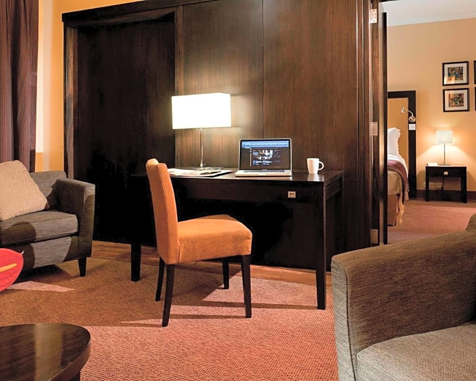 Mercure The Moorhouse Ikoyi