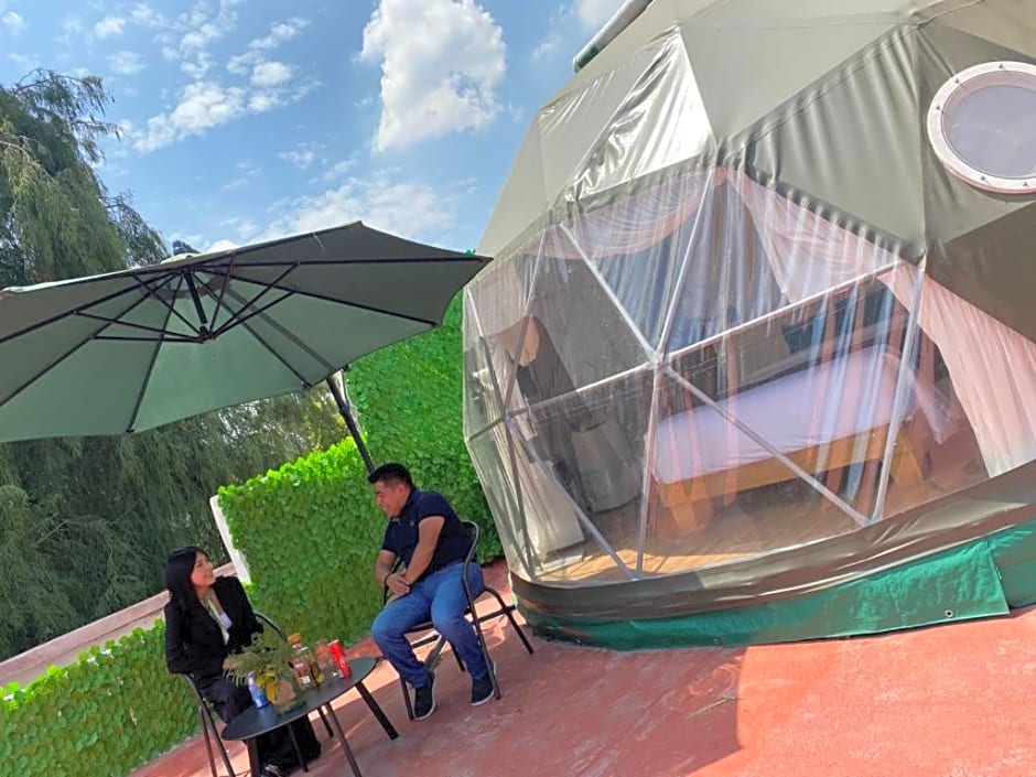 Anzures Black House