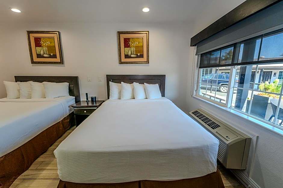 Monterey Surf Inn
