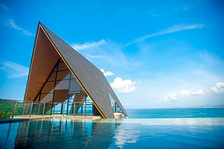 Laut Biru Resort Hotel