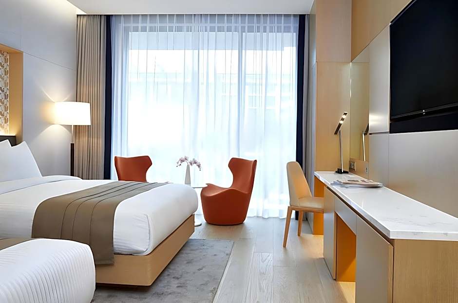 Jeju Shinhwa World Landing Resort