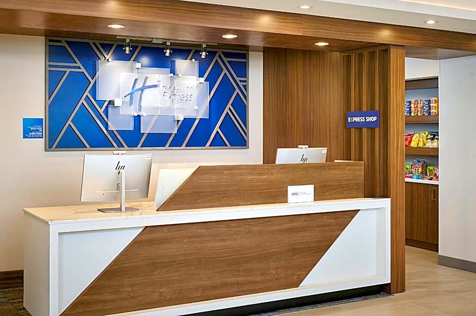 Holiday Inn Express & Suites Kitchener Southeast By IHG