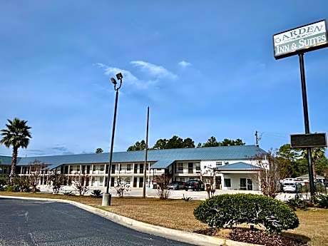 Garden Inn & Suites