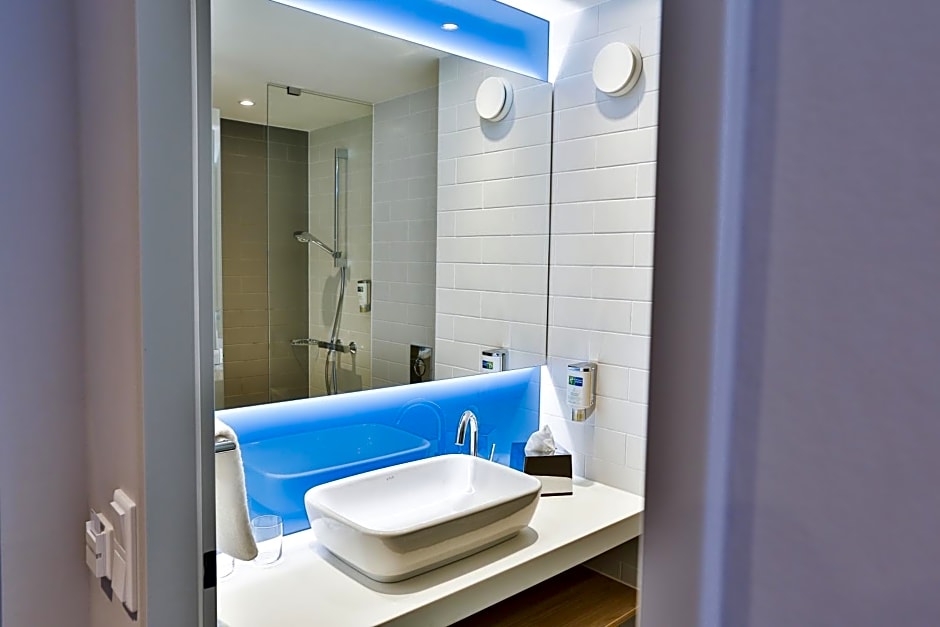 Holiday Inn Express Karlsruhe - City Park By IHG