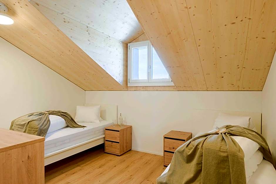 Alphotel Biel-Kinzig - Access by Cable Car only!