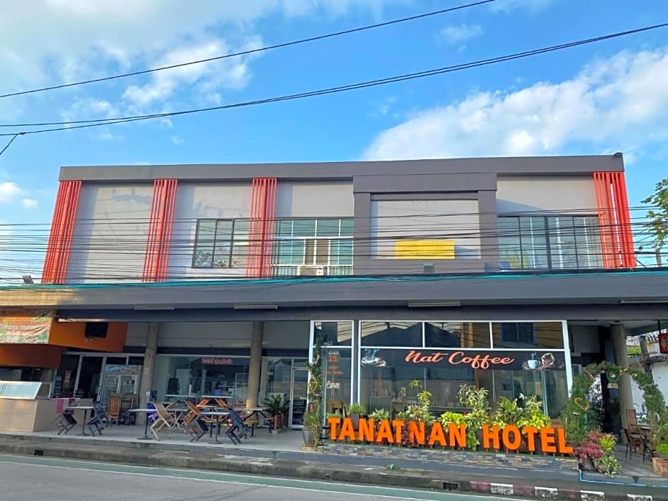 Tanatnan Hotel