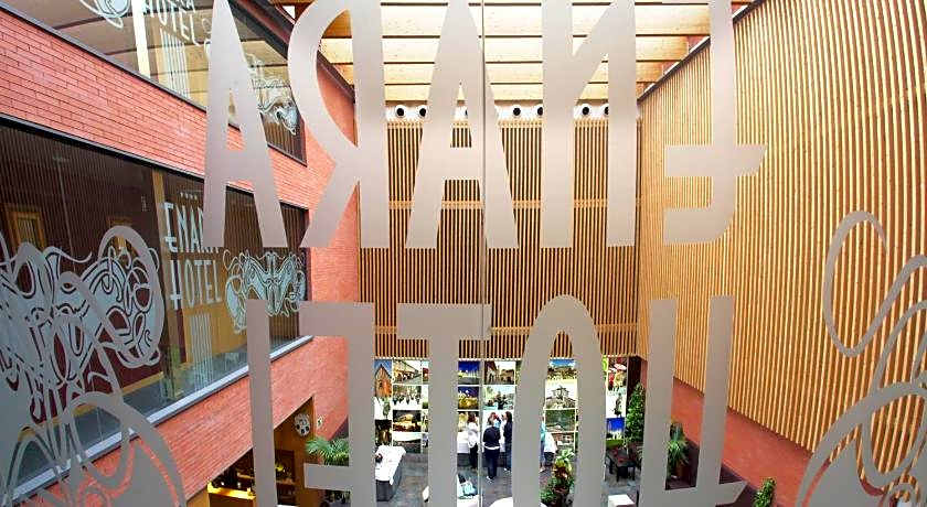 Hotel Enara