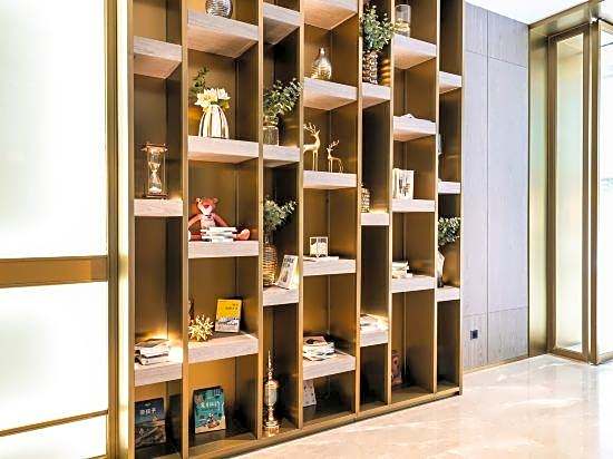 Guanjia Hotel（Guangzhou Beijing Road Pedestrian Street）