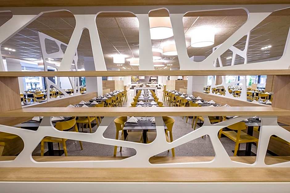 Hotel California Garden