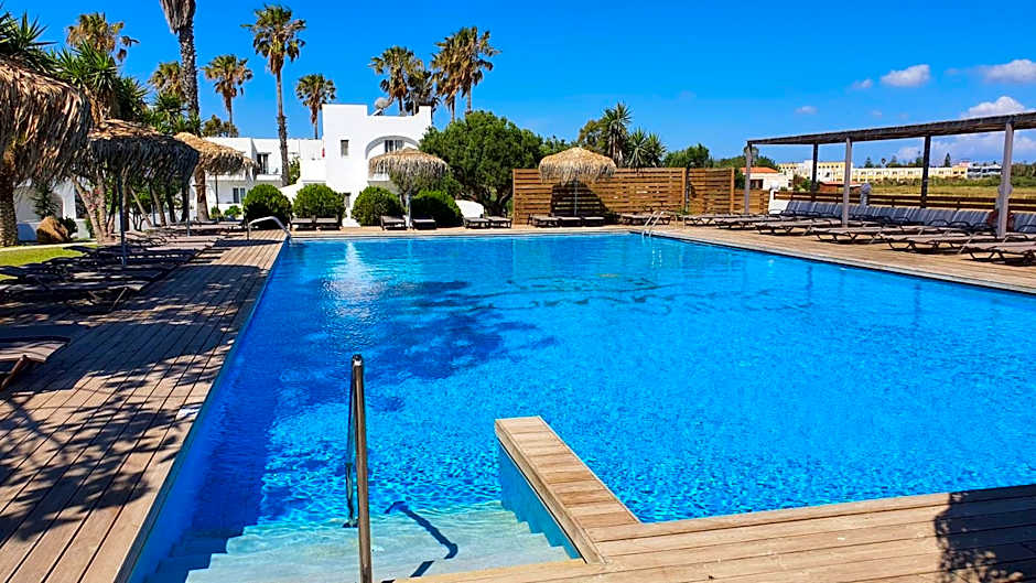 Summer Village of Hippokrates - Adults only