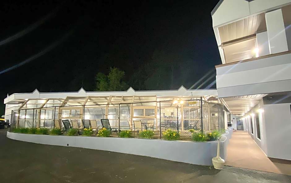 Days Inn by Wyndham Pittsburgh