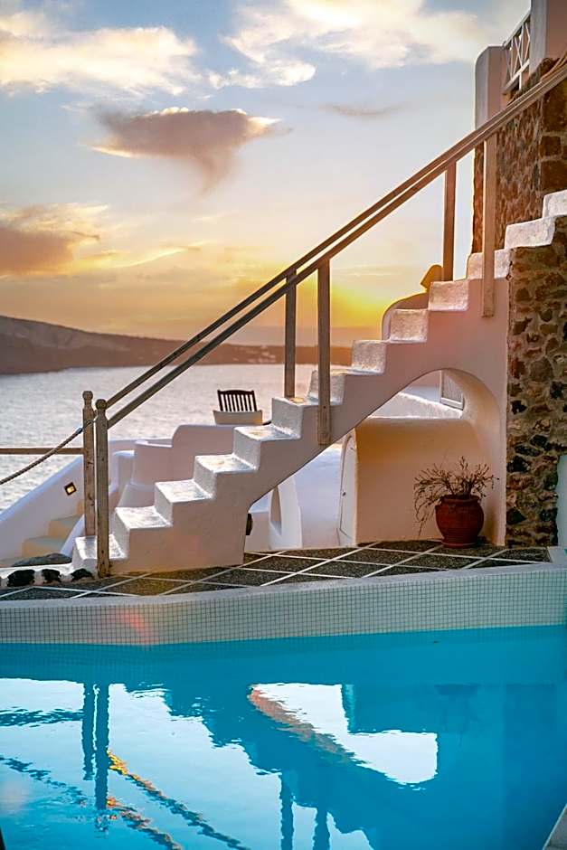 Oia Mare Villas