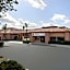 Days Inn by Wyndham Fontana / Rialto