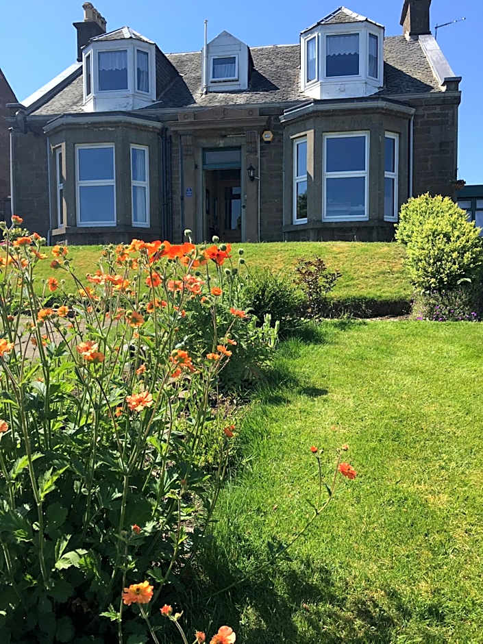 Dupplin152 bed and breakfast