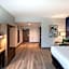 La Quinta Inn & Suites by Wyndham Chattanooga Downtown/South