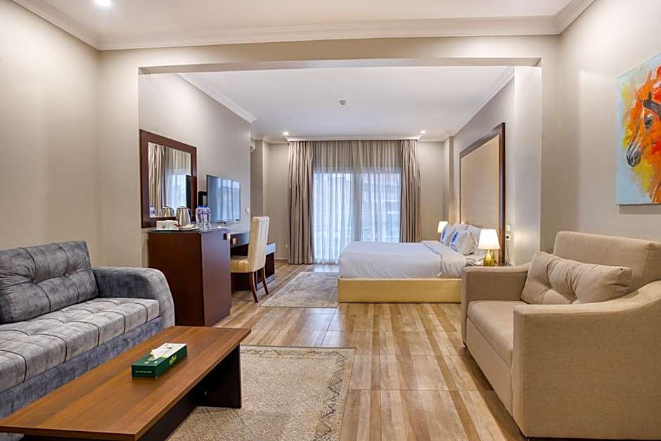 Mamlouk Pyramids Hotel