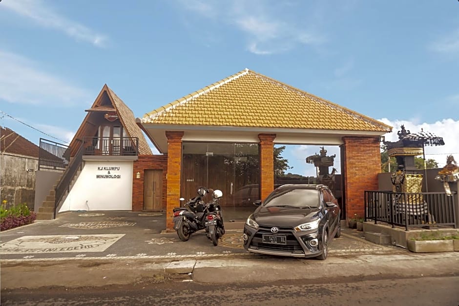 KJ Klumpu Wooden Style Guest House at Canggu