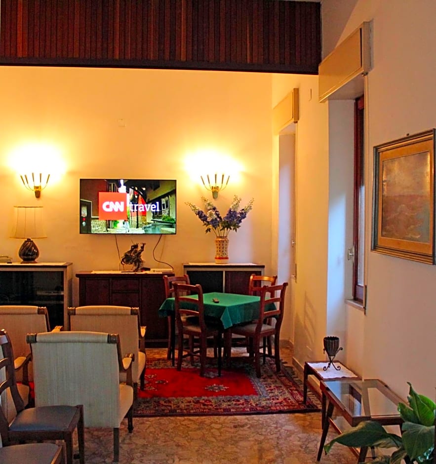 Hotel Mediterranée