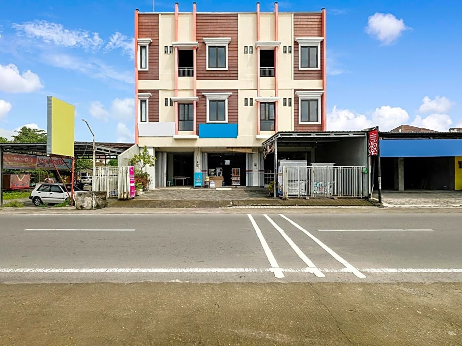 OYO 91075 Sambisari Residence Syariah