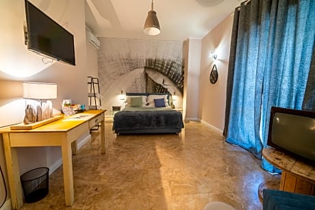 Camera Tripla-Matrimoniale King Size-Bagno in camera con doccia-Balcone