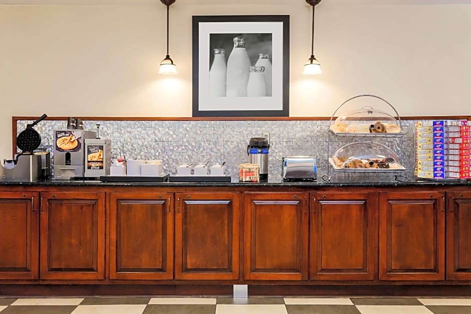 Red Lion Inn & Suites Hattiesburg