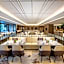 Yuexiu Hotel Guangzhou, Curio Collection by Hilton