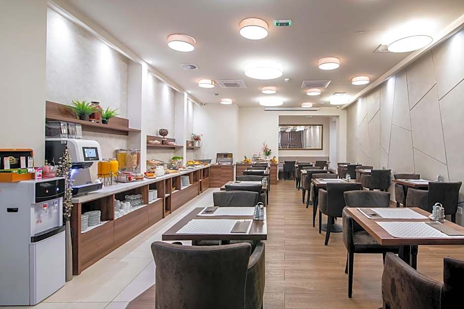 Hotel Opera Garni