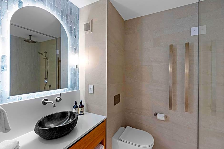 Hotel Elms Christchurch, an Ascend Collection Hotel